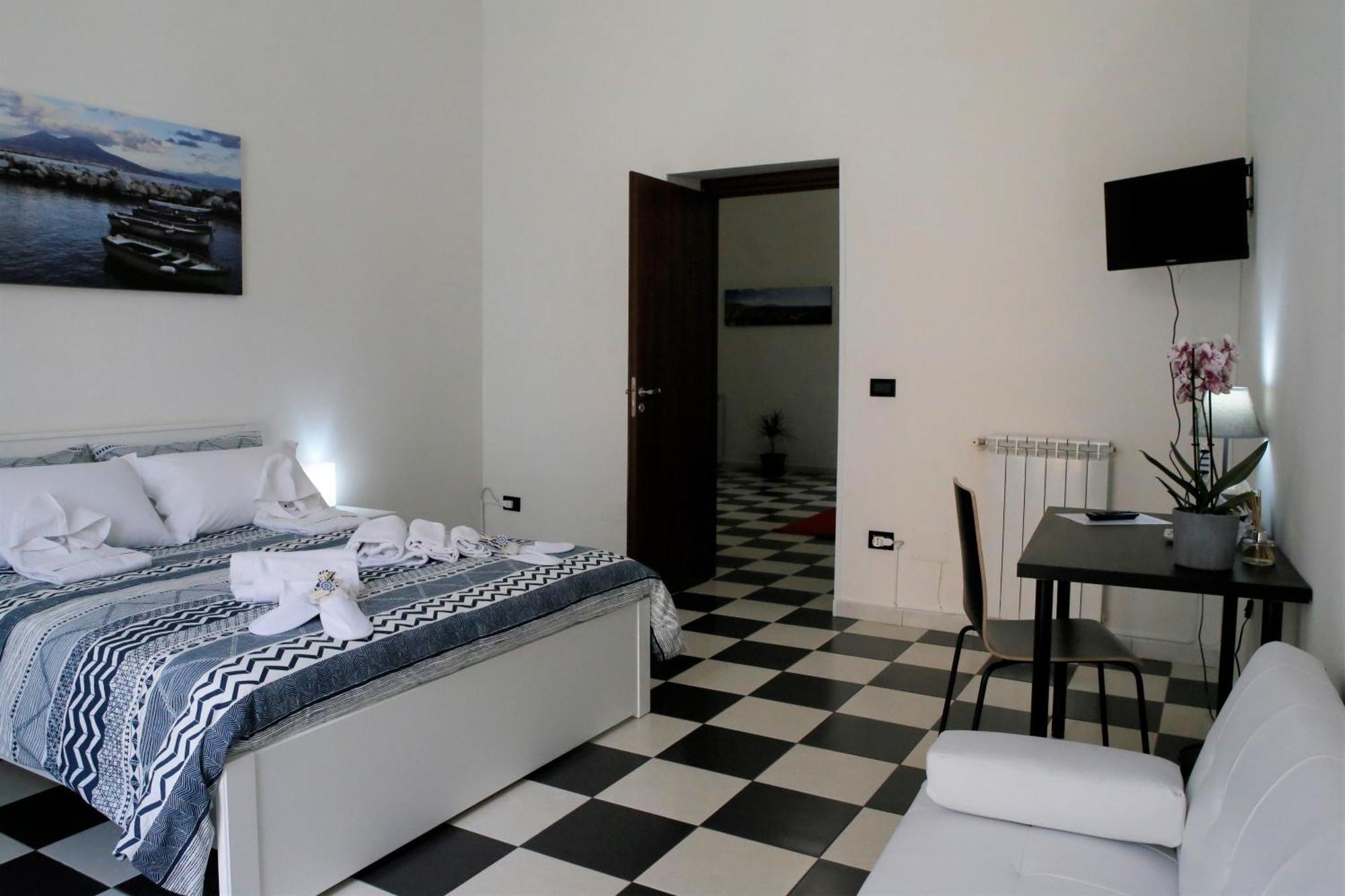 Mb Napoles Intera Casa Nápoles Exterior foto