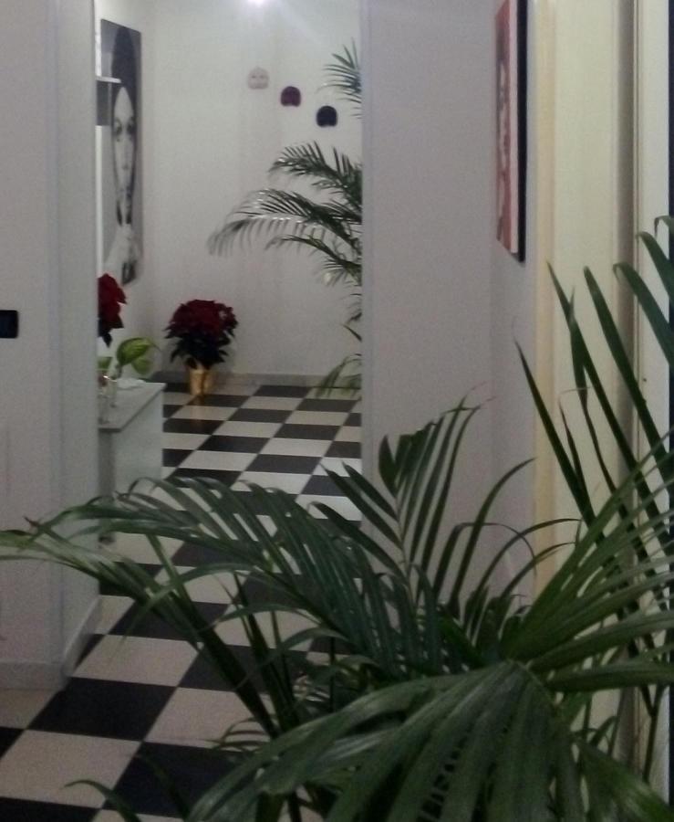 Mb Napoles Intera Casa Nápoles Exterior foto